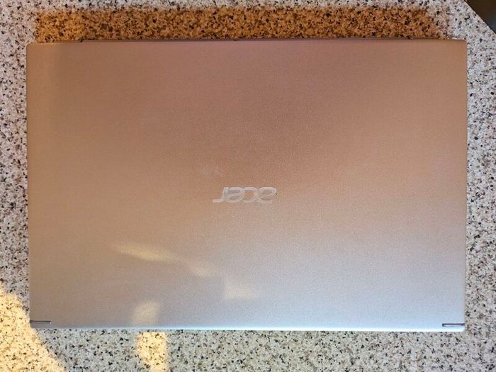 Acer Aspire 5
