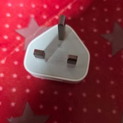 Genuine Apple plug charger