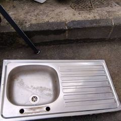 Kitchen sink