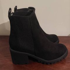V by Very Black Boots Postage Included