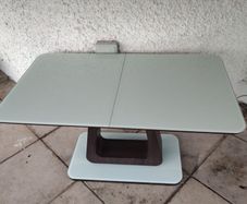 Extendable Dining Table