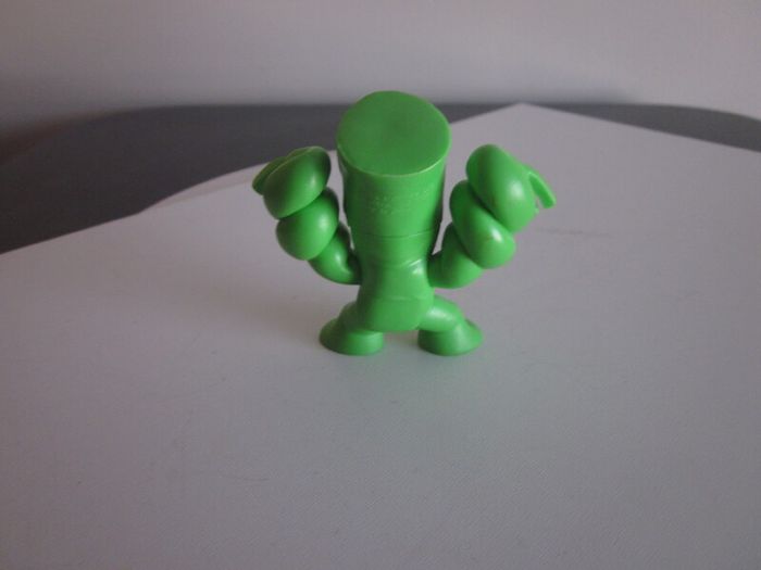 Robolox Rainbow Friends mini Figure Green Monster
