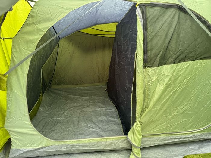 Vango Stanford 800XL 8 X Person Tent Nearly New condition