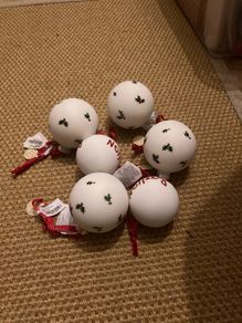 6 white Christmas baubles