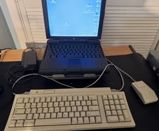 RETRO Apple Powerbook 3400c (1997) with mouse and keyboard