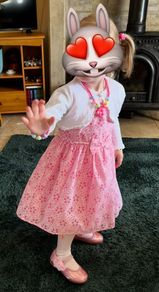 Beautiful pink floral dress size 3-4