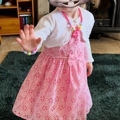 Beautiful pink floral dress size 3-4