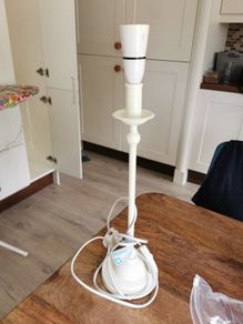 Table locker lamp stand