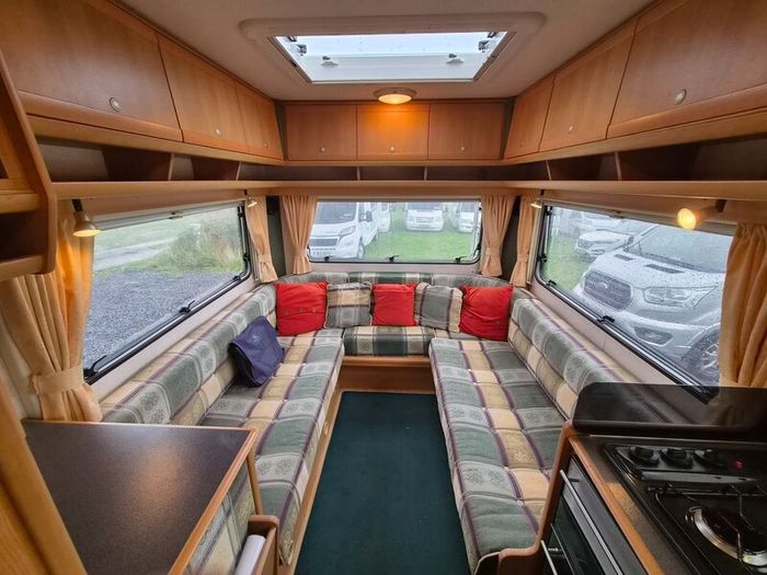 Camper