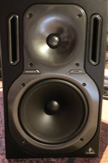 Studio monitor
