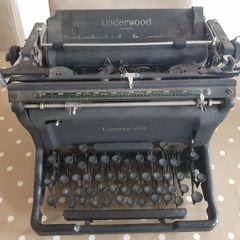Underwood typewriter
