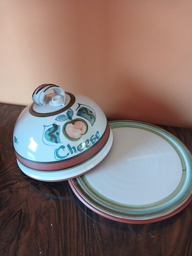Paul Maloney pottery