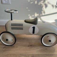 Vintage Style Kids Car
