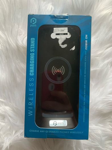 Wireless charging stand