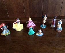 7 Disney Princess offical collectors figurenes