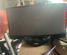 bose speaker and charger