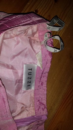 Pink skirt