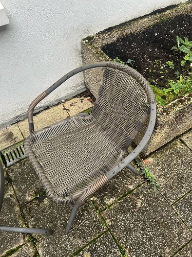 Outdoor table and chair