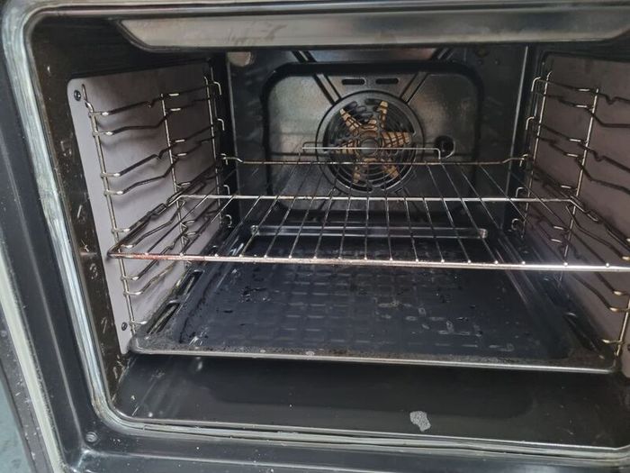 Hotpoint 60cm hob/double oven