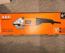 Large powerful angle grinder, 2200W, new in box