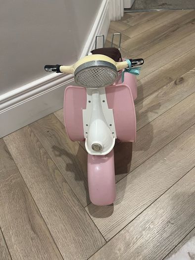 toy car