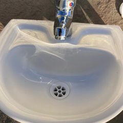 Assorted Disability Bathroom items.
