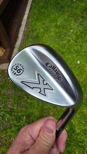 Golf wedge
