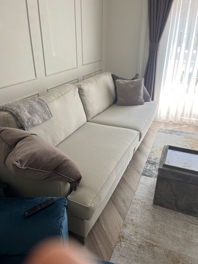 Excellent condition Ventura Monroe 3 Seater Sofa