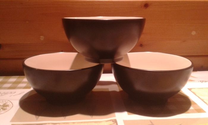 Kitchen Crockery.