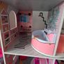LOL Dolls House, accessories and 2 cars Image 3