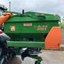 Fertilizer spreader Image 4