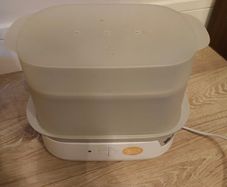 Bottle steriliser