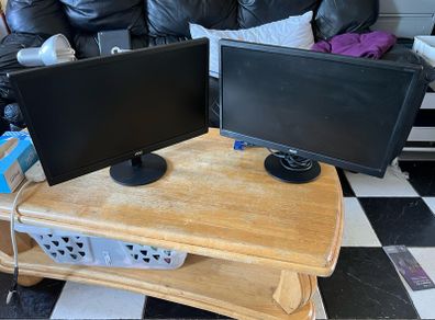 AOC 22" LCD Monitors for sale ( VGA & DVI Connector & 2  LCD are Available)