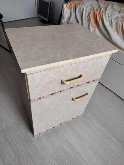 chest of drawer