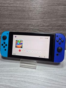 Nintendo Switch V2 32GB Handheld Console With Blue Joy-Cons - Great Condition