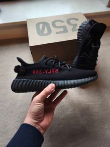 Yeezy boost V2 black red  size 9 / 10 uk