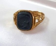 Hallmarked Vintage Gentleman's Signet Ring