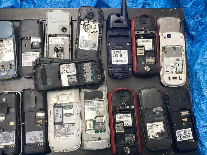 Joblot of mixed Phones