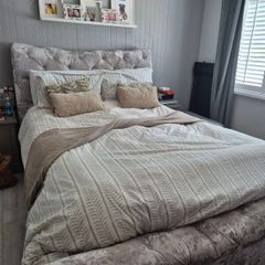 king size sleigh bed