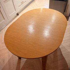 Extendable Solid Oak Table
