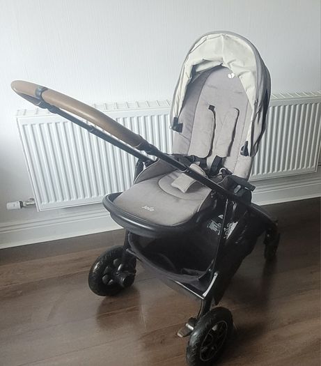 Joie Travel System - Buggy, Carrycot, Car Seat, isofix base