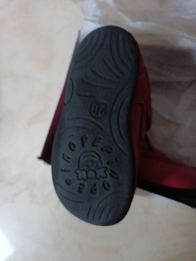 Riscosto Pepino Baby Shoe's. Size 20 . (UK  5) In The Original  Box.  B.N.W.T.