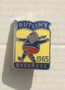 BUTLINS SKEGNESS 1965 (holiday camp, Lincolnshire) - resident camper's enamel badge