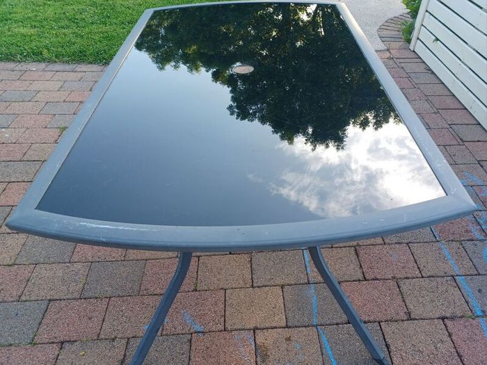 garden table