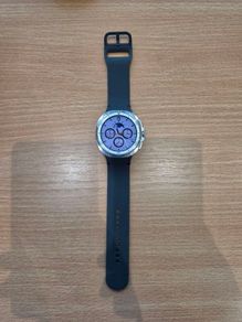 Samsung 8 classic with white original strap