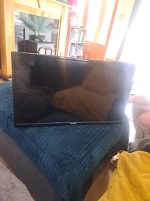 22 inch tv