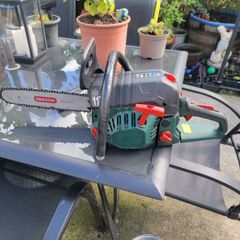 chainsaw