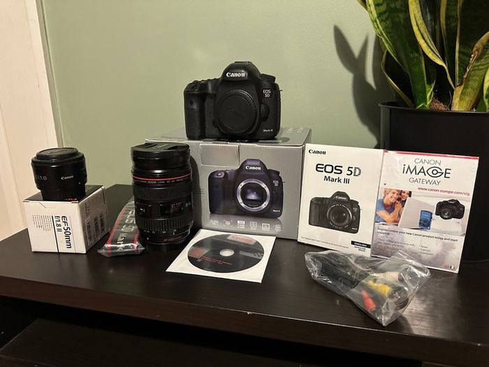 Canon 5D Mark III Full Photography Bundle
