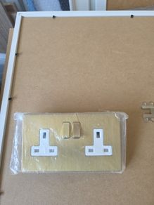2 gang switched socket