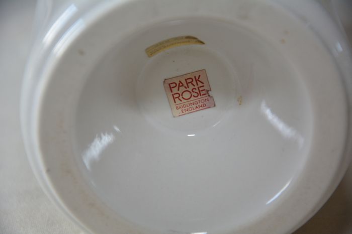 Vintage large  vase - Park Rose Bridlington